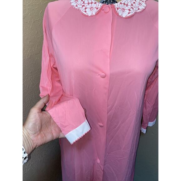 Vintage Lorraine Nightgown Cover Up Bubble Gum Pink Nylon Size Small - Picture 3 of 8